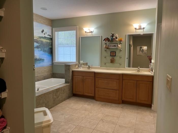 Master BR Bath Listing photo 22
