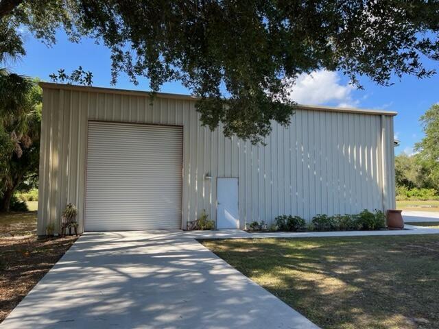 Hangar RV Door Listing photo 4